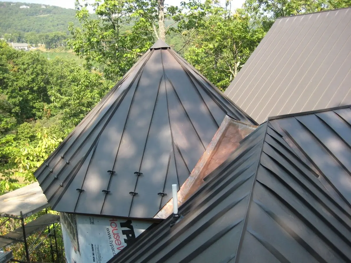 Professional Gutter Cleaning by Craftsman Roofing in Adelanto
